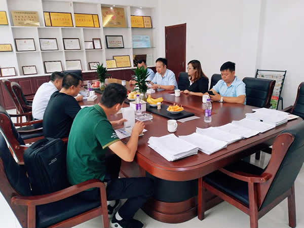 1598509336418.jpg 新聞=內蒙古億利集團領(lǐng)導蒞臨我司考察指導工作01.jpg
