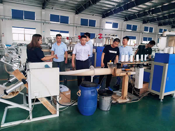 1598509410562.jpg 新聞=內蒙古億利集團領(lǐng)導蒞臨我司考察指導工作06.jpg